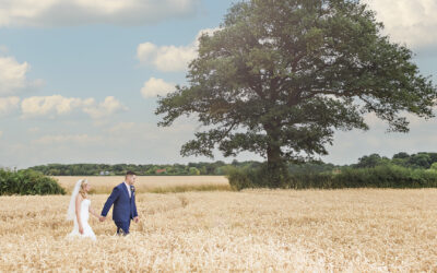 Compasses Pattiswick Wedding Photography | Leah & Jake