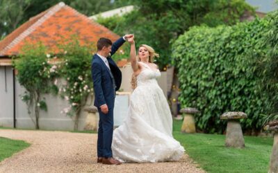 Houchins Wedding Photography | Unique Barn and Farmhouse